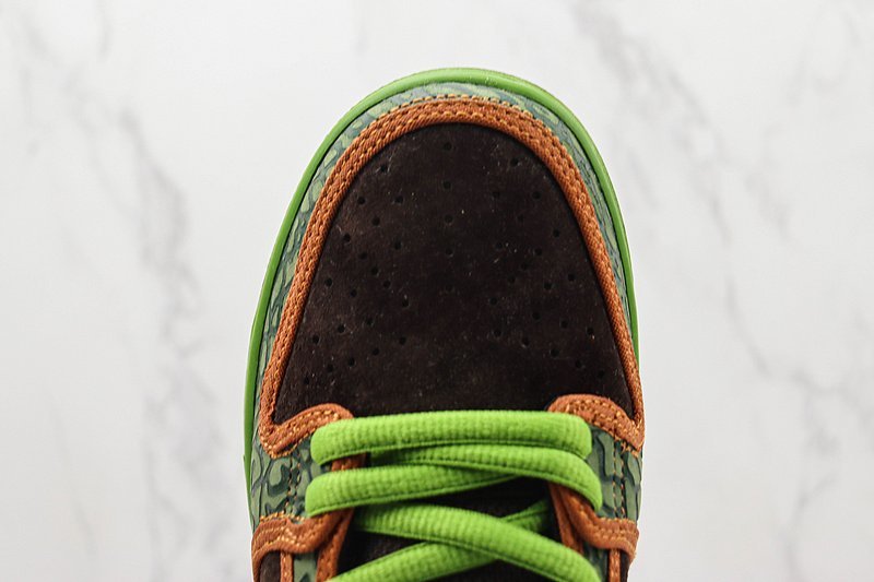 Nike SB Dunk Low "De La Soul 2015" фото № 4