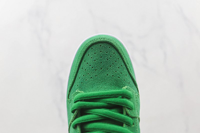 Nike SB Dunk Low "St. Patricks Day" фото № 3