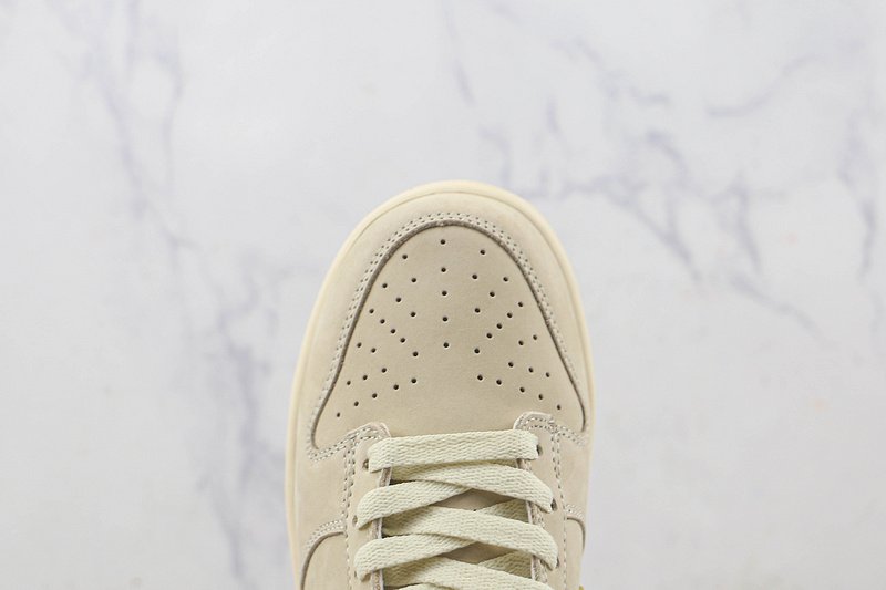 Nike SB Dunk Low LX "Banana" фото № 3