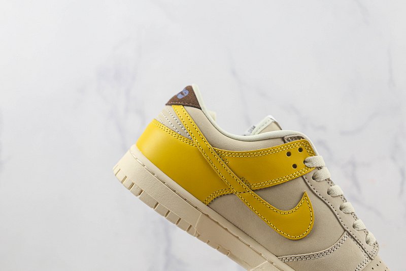 Nike SB Dunk Low LX "Banana" фото № 4