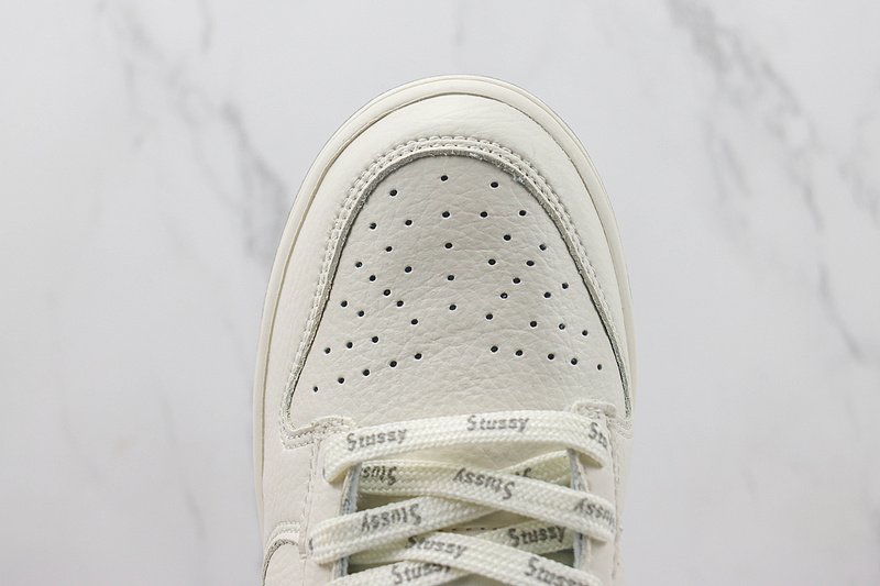 Stussy x Nike Dunk Low "Ivory" фото № 3