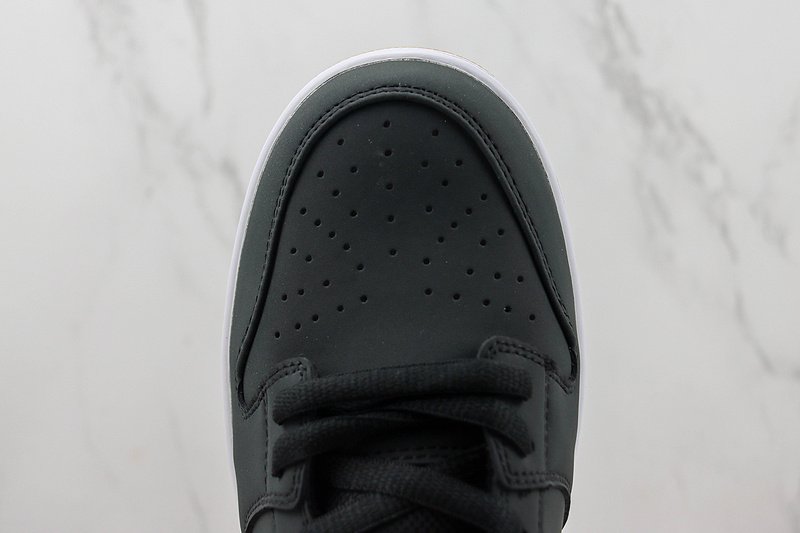 Nike Dunk SB Low Pro "Black Gum" фото № 4