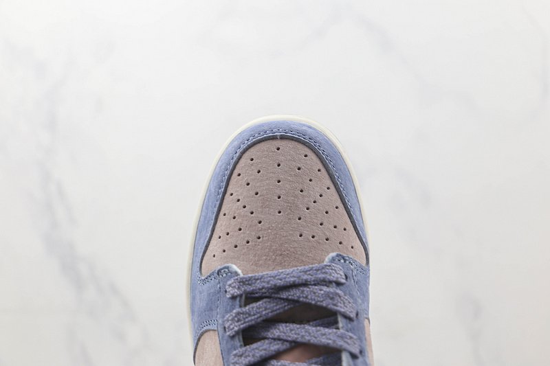Otomo Katsuhiro x Nike SB Dunk Low "Steamboy OST/Blue/Pink" фото № 4