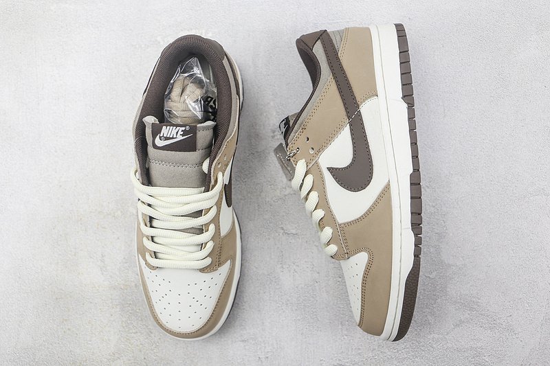 Otomo Katsuhiro x Nike SB Dunk Low "Steamboy OST" фото № 6