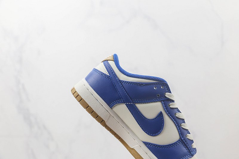 Nike Dunk Low "Kansas City Royals" фото № 3