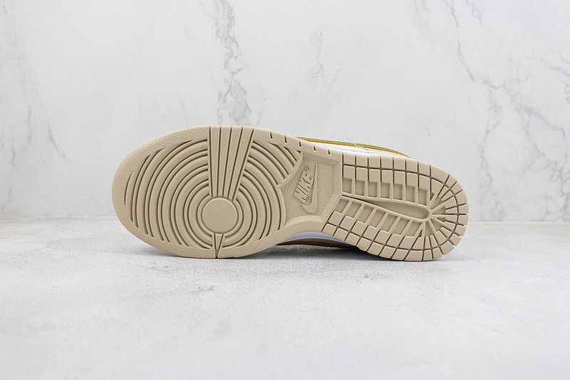 Nike Dunk Low "Pale Ivory/Oil Green" фото № 8