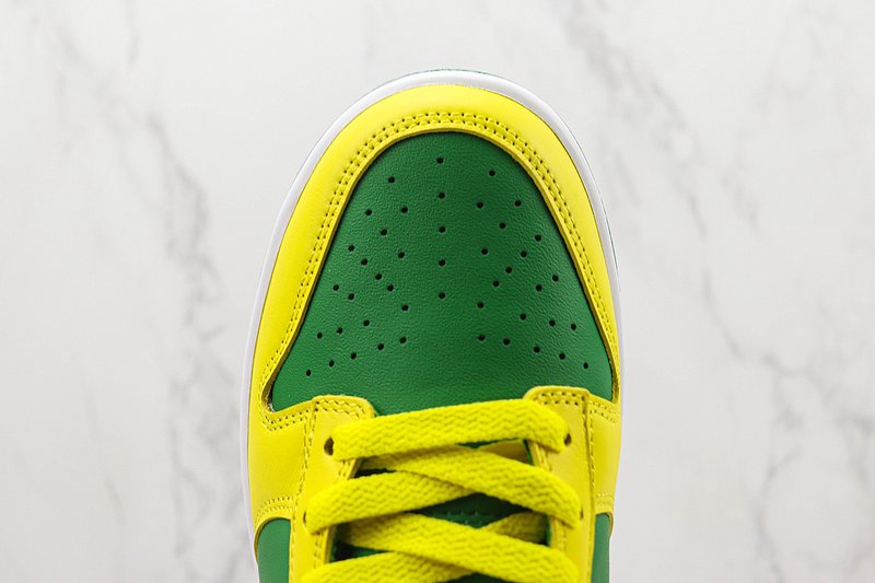Nike Dunk Low "Reverse Brazil" фото № 3