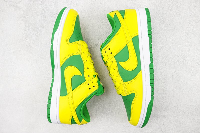 Nike Dunk Low "Reverse Brazil" фото № 7
