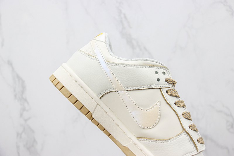 Nike Dunk Low "Off White/Mini Swoosh/Beige" фото № 3