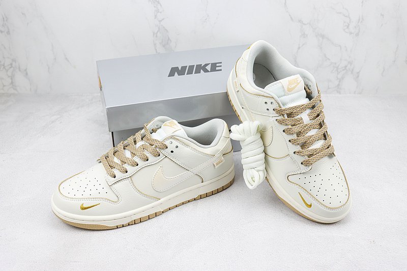 Nike Dunk Low "Off White/Mini Swoosh/Beige" фото № 7