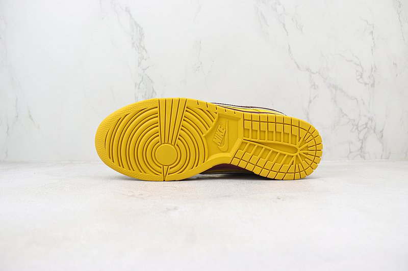 Tagz Footwear x Nike Dunk Low "Yellow Lobster" фото № 8