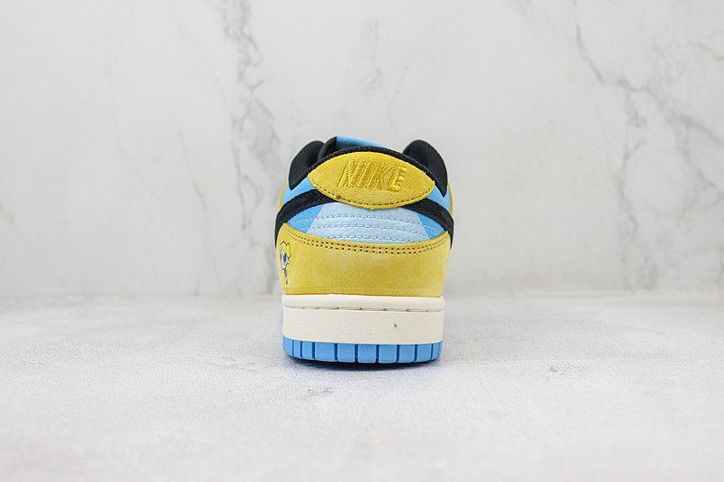 The Powerpuff Girls x Nike Dunk Low "Yellow Bubbles" фото № 9
