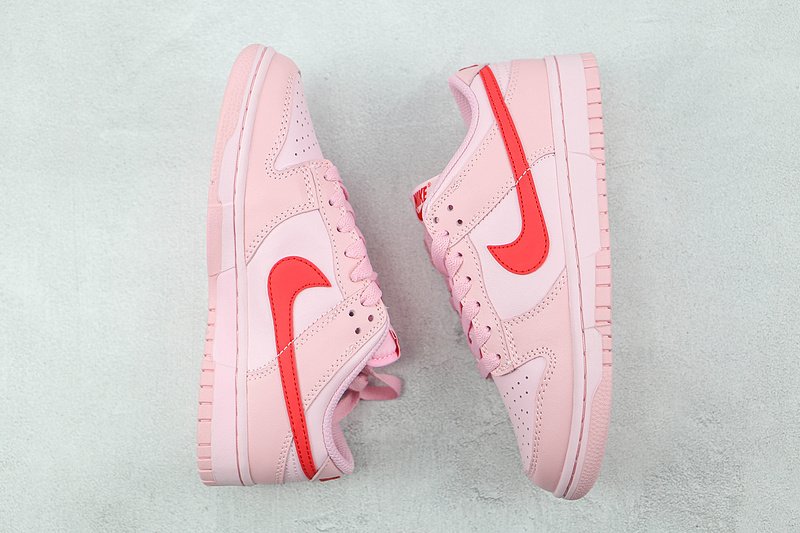 Nike Dunk Low PS "Triple Pink/Varsity Red" фото № 8