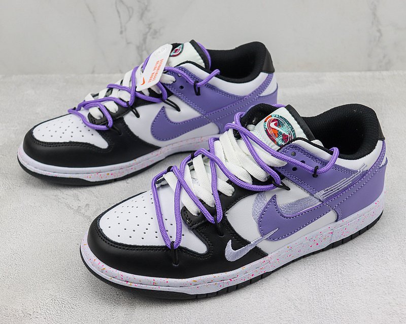 Nike SB Dunk Low "White/Black/Purple" фото № 5
