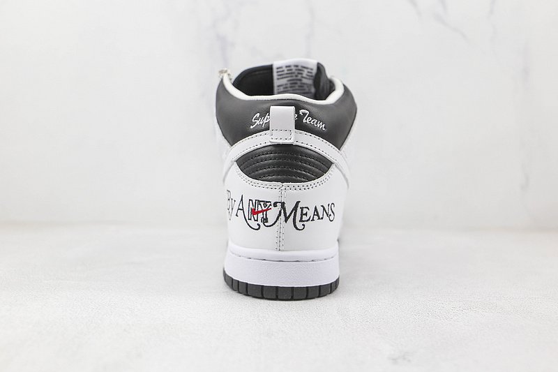 Supreme x Nike SB Dunk High "By Any Means/Black" фото № 9