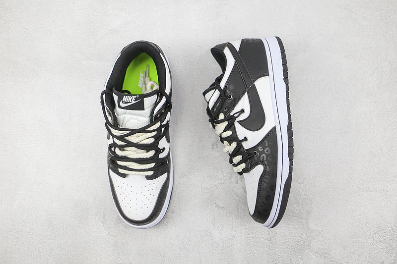 Nike Dunk Low "Black/White/Beige" фото № 7