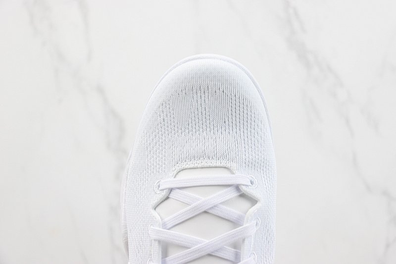 Nike Kobe 8 Protro "Halo" фото № 4