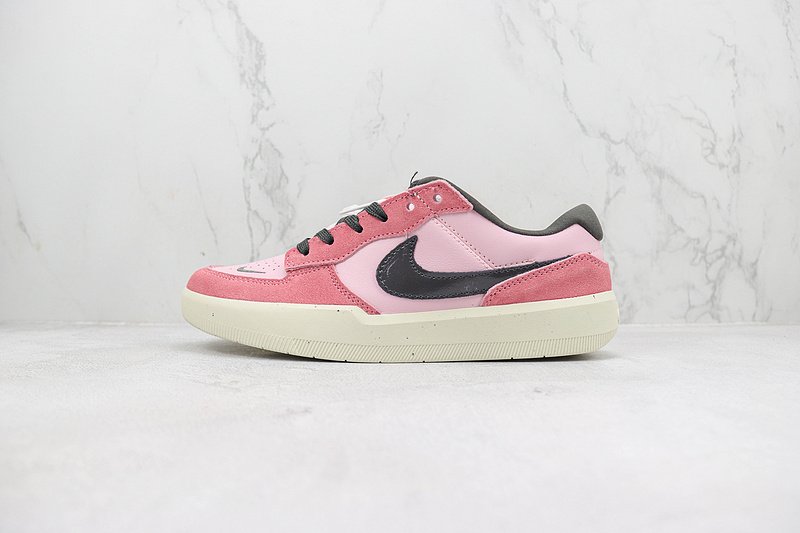 Nike SB Force 58 "Barbie" фото № 2