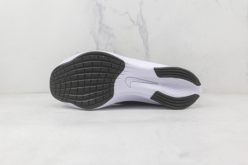 Nike Zoom Fly 4 "Black/White" фото № 8