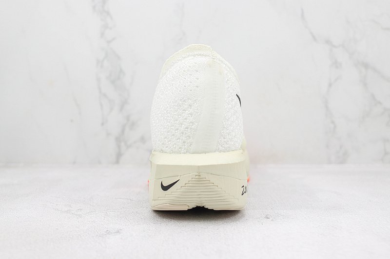 Nike ZoomX Vaporfly Next 3 "White/Ivory/Black" фото № 9