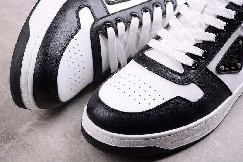 Prada Downtown Leather "White/Black" фото № 7