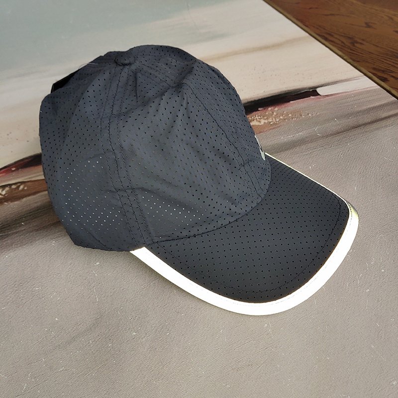 Кепка Nike Into The Grid "Black/Gray" фото № 3