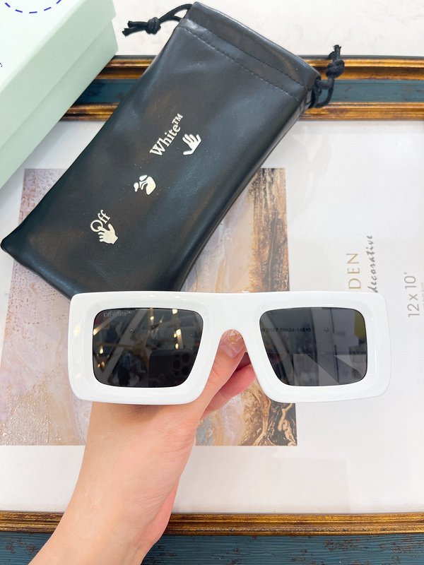 Солнцезащитные очки Off White Big Logo On Temples "White" фото № 2