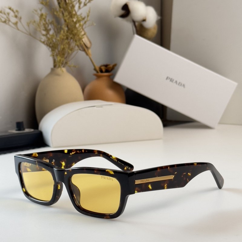 Солнцезащитные очки Prada Temples Decorated By Stripe Middle "Brown/Yellow" фото № 2