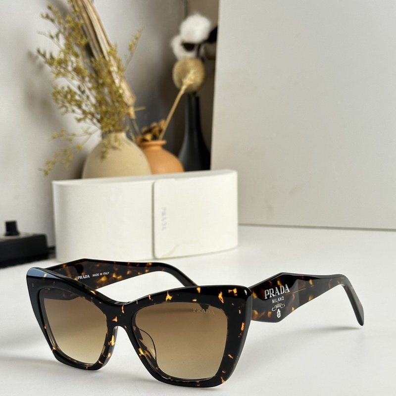 Солнцезащитные очки Prada Cat Eye Shaped With Logo "Brown" фото № 3