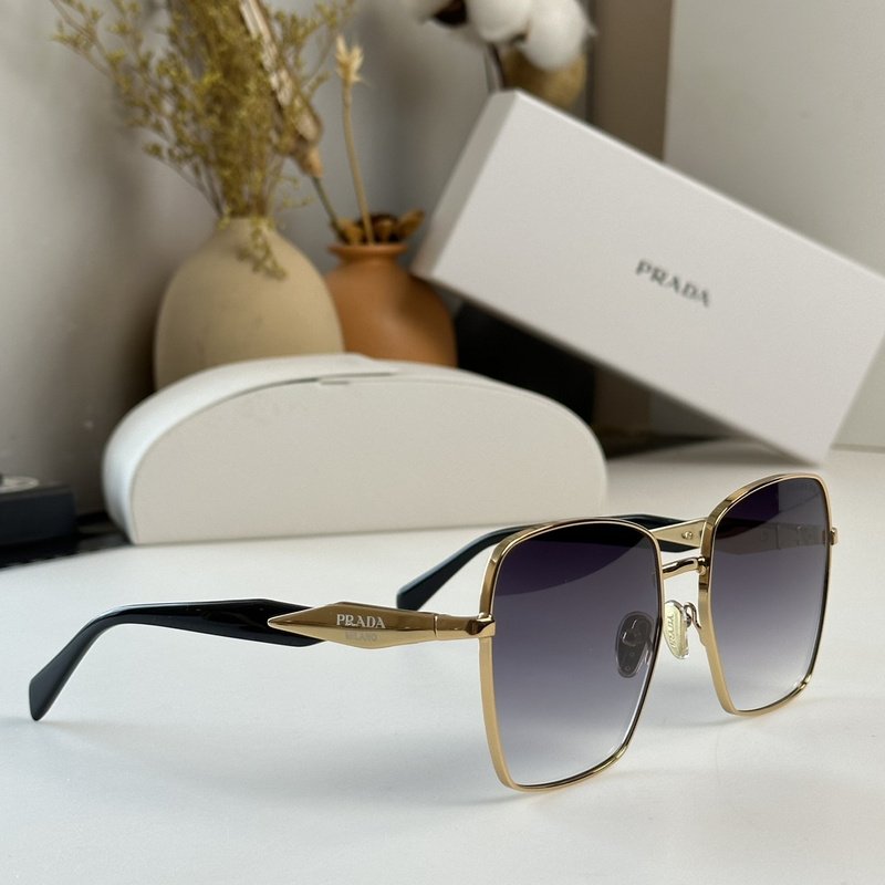 Солнцезащитные очки Prada Rectangle Shaped Frame With Romb "Gray" фото № 2