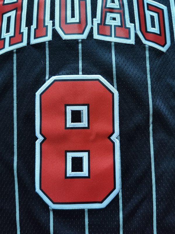 Баскетбольная Джерси Nike Chicago Bulls 19-20 №8 Zach LaVine "Black" фото № 5