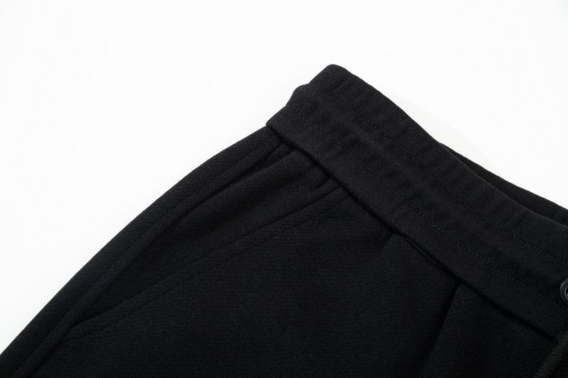 Штаны Burberry A Checkered Stripe On The Thigh "Black" фото № 5