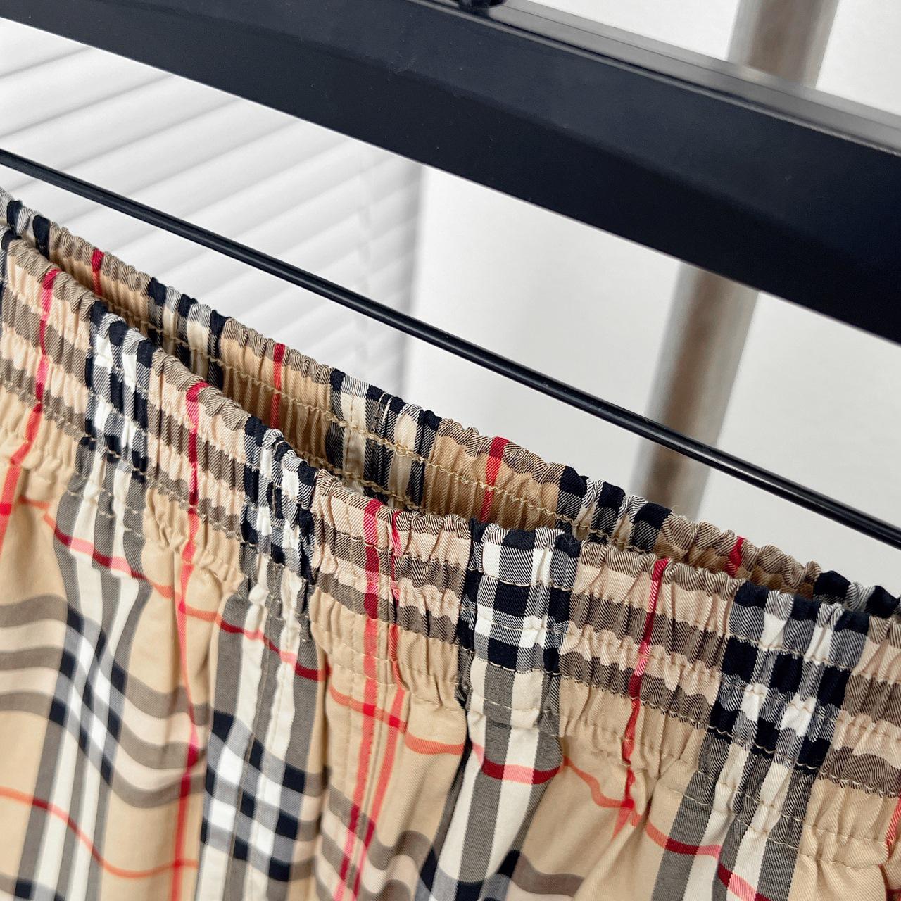 Штаны Burberry Red And Black Lines Allsides Checked Print "White" фото № 3