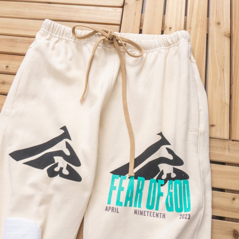 Штаны Fear Of God April Nineteen 2023 "Beige" фото № 5