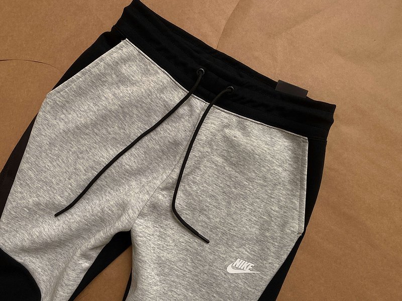 Штаны Nike Sporty Style With Brand Logo "Black/Gray" фото № 3