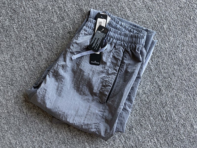 Штаны Stone Island Zippered Pockets "Gray" фото № 4