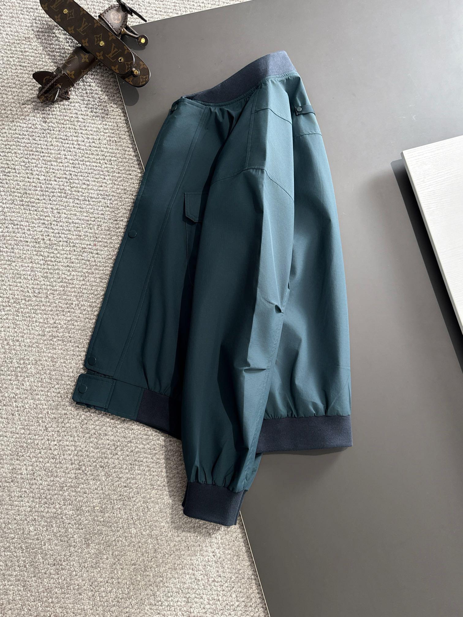 Бомбер Burberry Frontside Colorful Print In Square Burberry "Blue" фото № 6