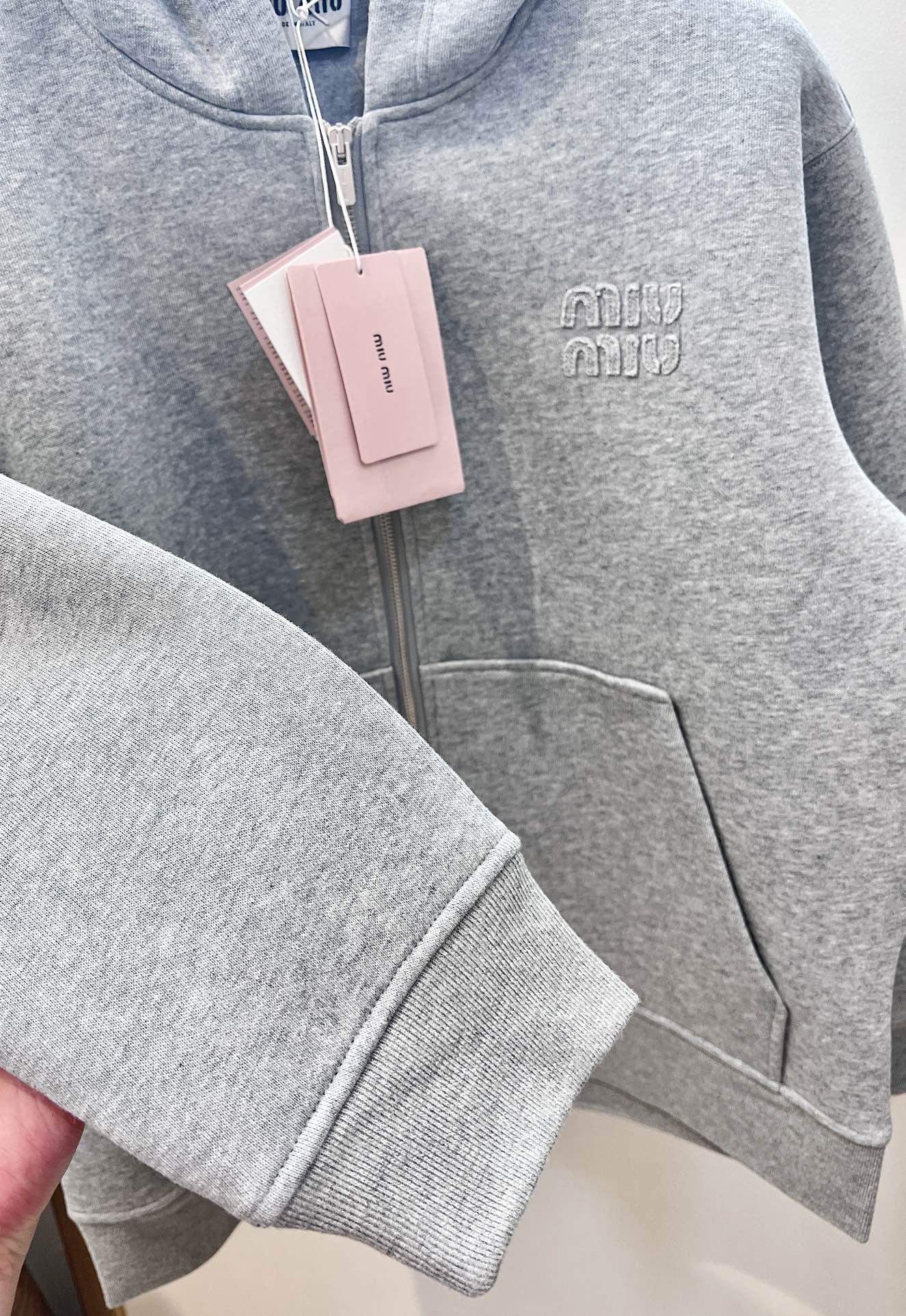 Худи Miu Miu Frontside Light Gray Logo Miu Miu "Gray" фото № 5