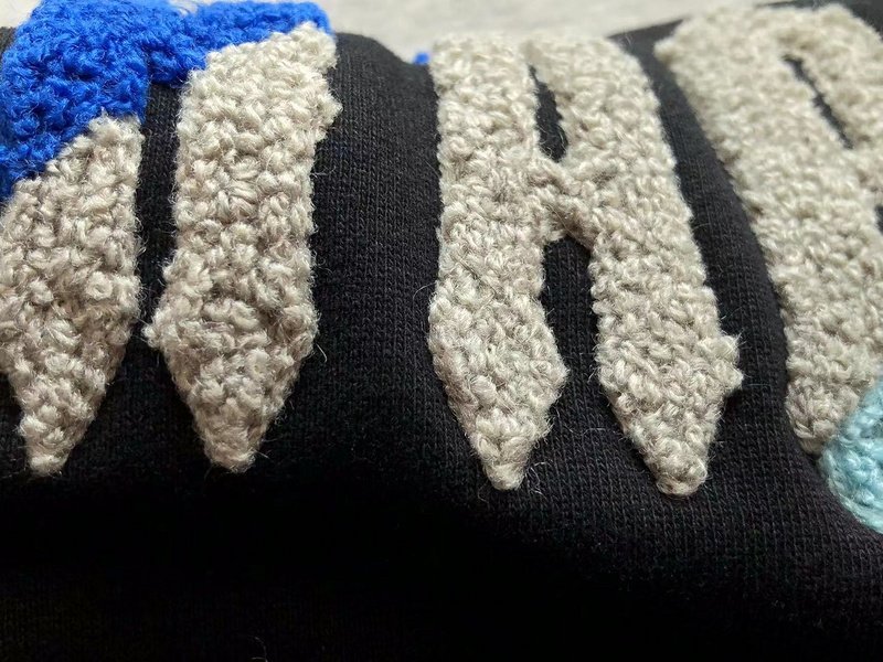 Худи Trapstar Wide Front Logo With Multicolor Details "Black" фото № 4