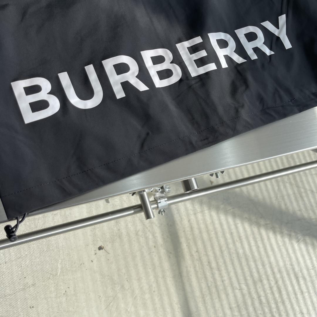 Куртка Burberry Green Print On Circle White Backside Logo "Black" фото № 8