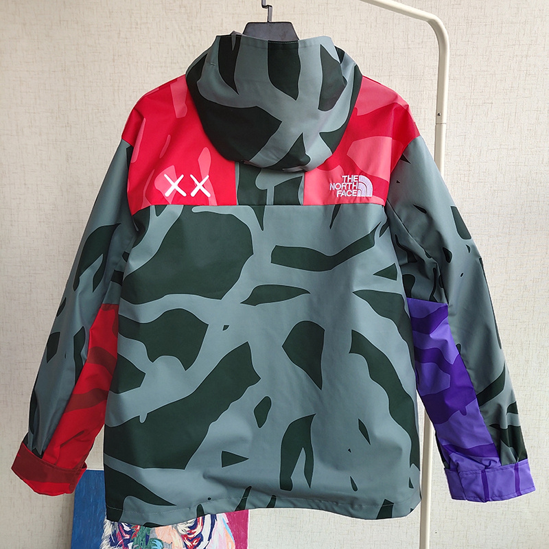 Куртка The North Face Velcro On The Sleeve "Green/Blue" фото № 2