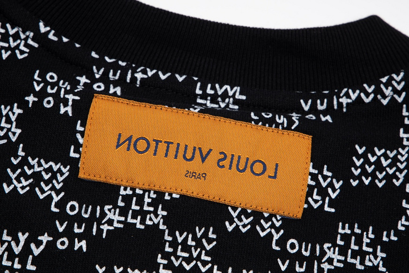 Лонгслив Louis Vuitton Made Of Letters "Black" фото № 2
