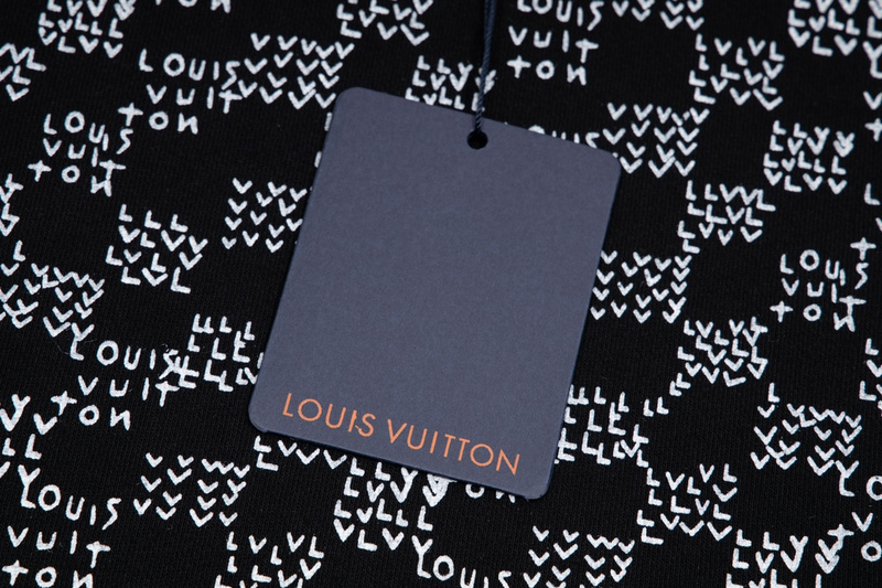 Лонгслив Louis Vuitton Made Of Letters "Black" фото № 3