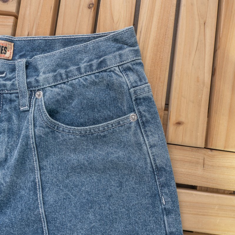 Шорты Denim Genes Embroidered Stars On Back Pockets "Blue" фото № 6