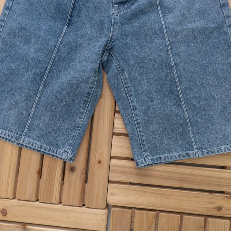 Шорты Denim Genes Embroidered Stars On Back Pockets "Blue" фото № 8