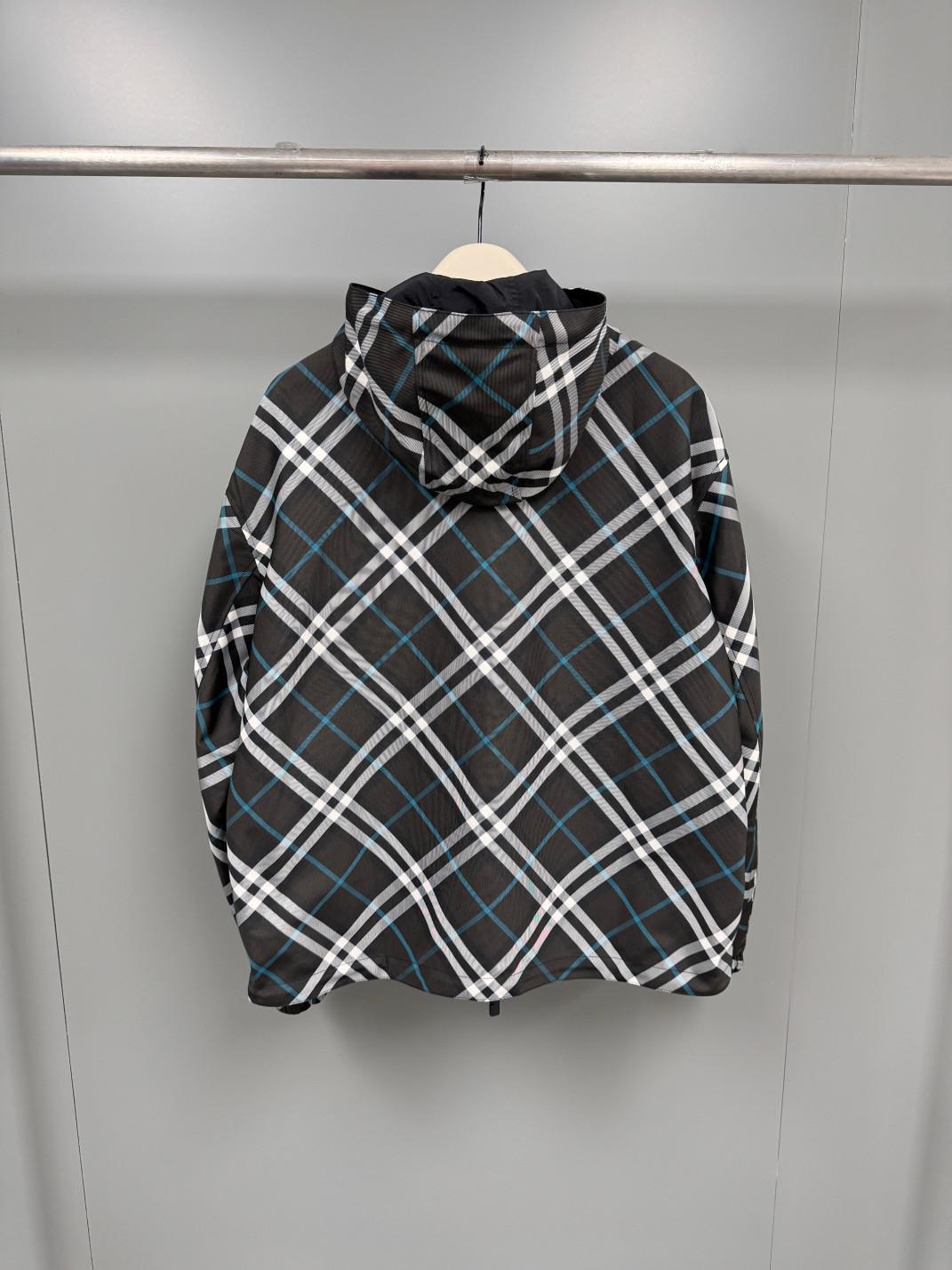 Куртка Burberry Allsides White Lines Print Black Squares "Black" фото № 2