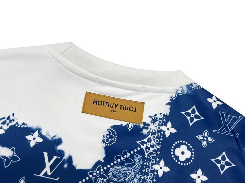 Свитшот Louis Vuitton Blue Glimpses Of The Brand "White/Blue" фото № 4