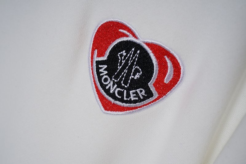 Свитшот Moncler Heart - Emblem "White" фото № 5
