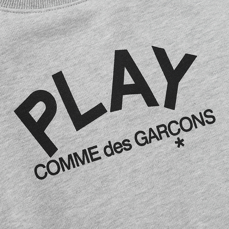 Свитшот Play Brand Name And Big Heart-Logo "Gray" фото № 6