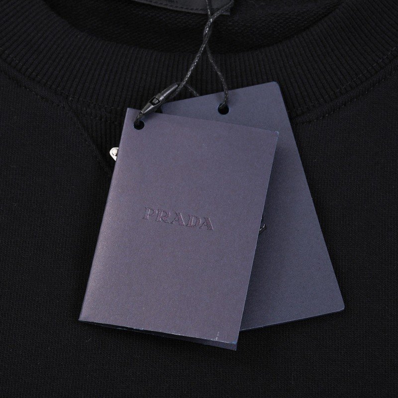Свитшот Prada With Brand Emblem In The Center "Black" фото № 6